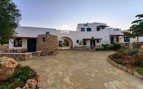 Coral Apartments